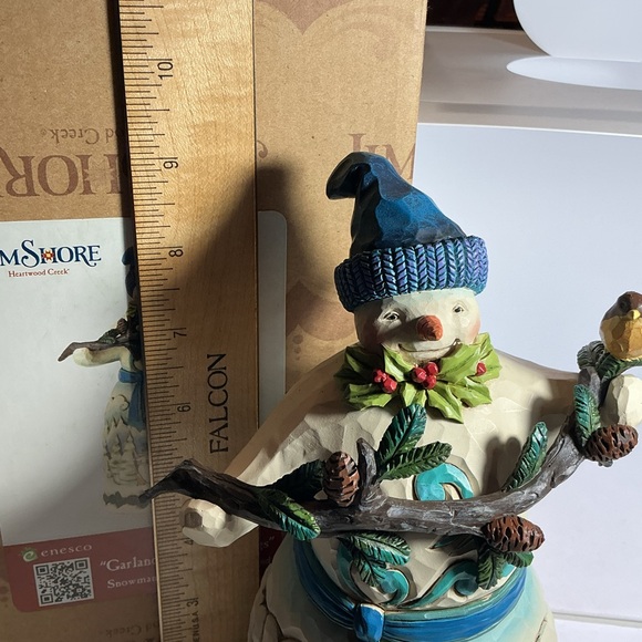 Jim Shore Heartwood Creek “Garlands of Glad Tidings” Snowman Figurine - Picture 12 of 12